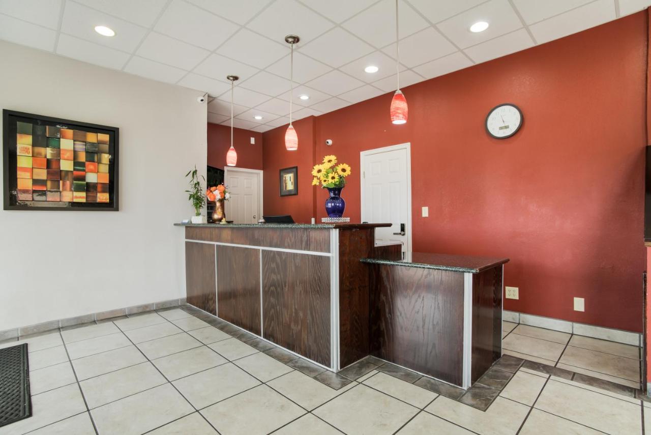 Americas Best Value Inn Tulsa I-44 Oakhurst Eksteriør bilde